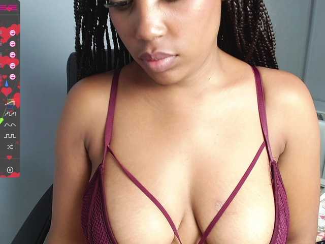 Снимки Megalyn SEXY EBONY BOOBS to fuck, Do u wanna play naughty together? lets go enojoy together Daddy ♥