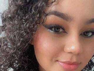 Еротичен видео чат Meghan-Duff