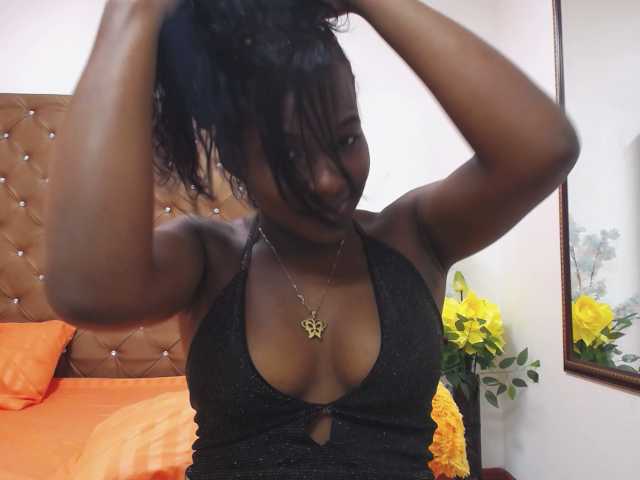 Екранни снимки на излъчване MelaniaTomson