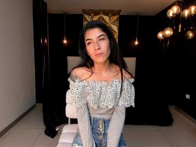 Снимки MelanieCruz The weekend makes me hot, do you want to see me wet? Ride Dildo 935 TK ♥PVT ON