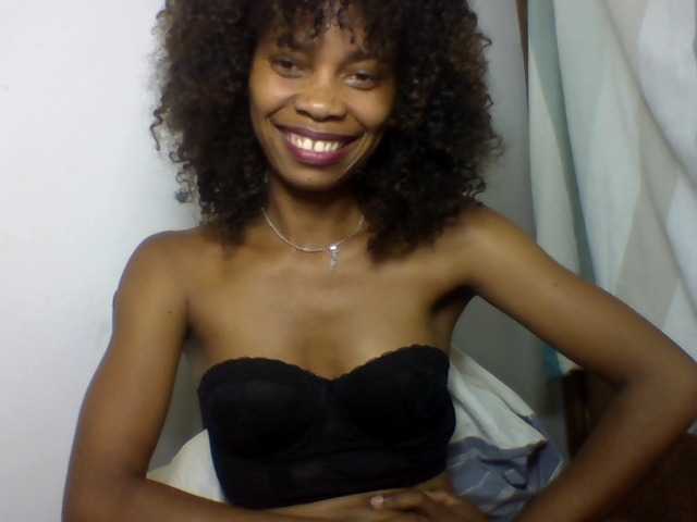 Екранни снимки на излъчване Melia2