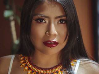 Еротичен видео чат MelissaLautner