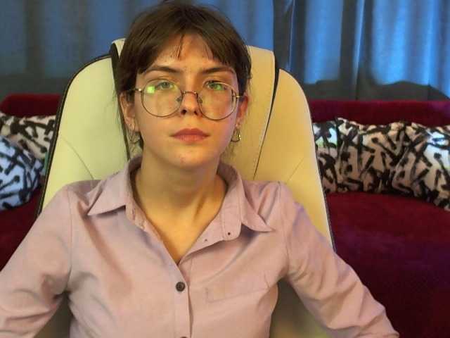 Екранни снимки на излъчване MellisaConell