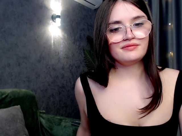 Снимки MelodyGreen Hi everyone! Let's get wild today like real adults :) (づ￣ 3￣)づ #bigboobs #lovense #cum #young #natural