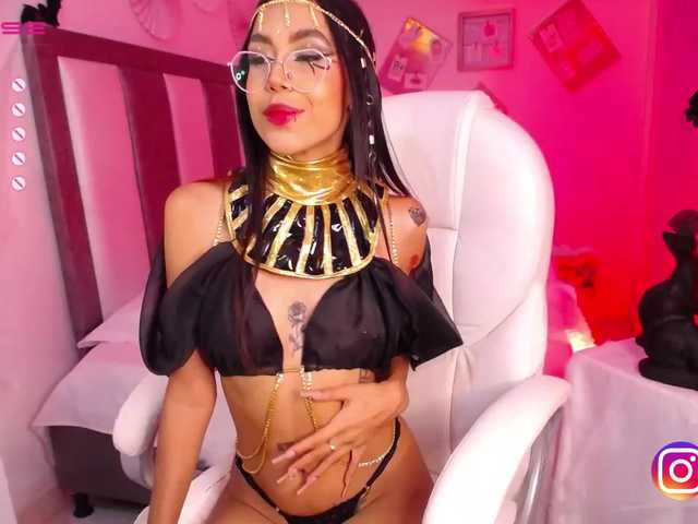 Снимки MelyTaylor ❤️hi! i'm Arlequin ❤️enjoy and relax with me❤️i like to play❤️⭐ lovense - domi - nora ⭐ @remain Toy in my hot and wet pussy with fingers in my ass, make me climax @total