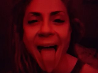 Еротичен видео чат RedHurricane