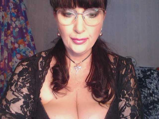 Екранни снимки на излъчване merilinxxx