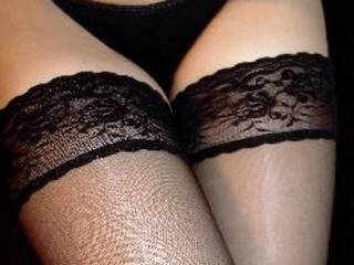 Еротичен видео чат MerisaKissMe