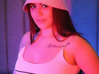 Еротичен видео чат Mia-Monroe