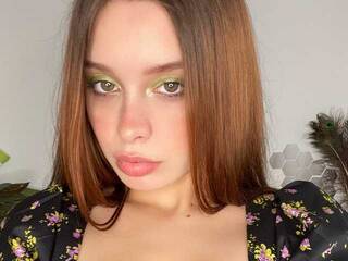 Еротичен видео чат MiaAdderly