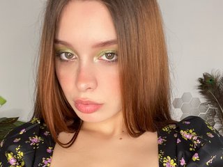 Еротичен видео чат MiaAdderly