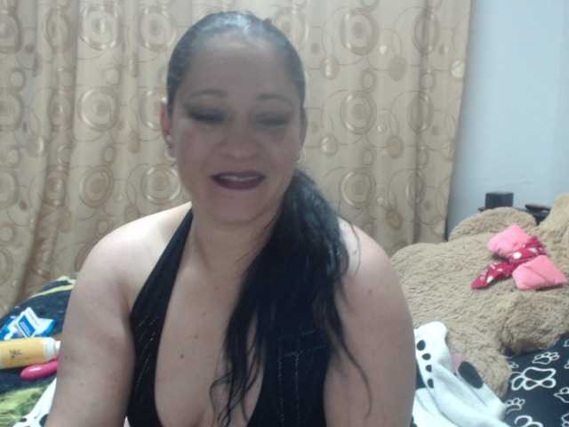 Екранни снимки на излъчване miaeyes