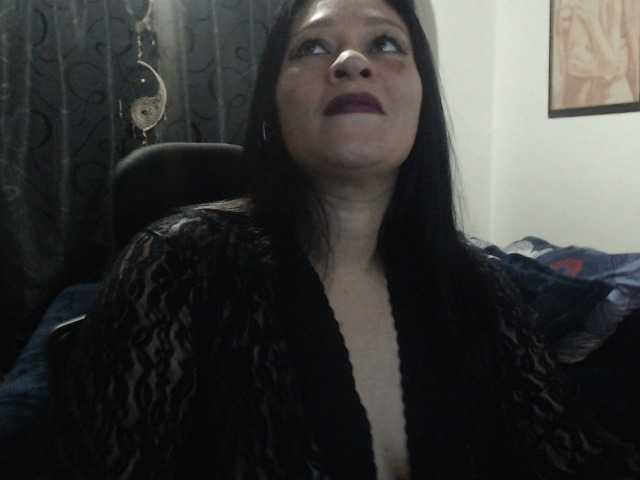 Екранни снимки на излъчване miaeyes