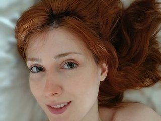 Еротичен видео чат MiaMoon123