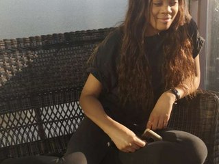 Еротичен видео чат MiaMuffn