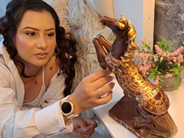 Снимка на профила miaroussee