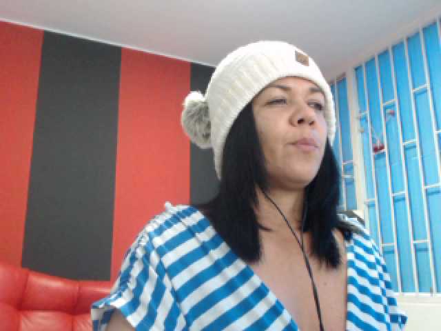 Екранни снимки на излъчване michell-madur