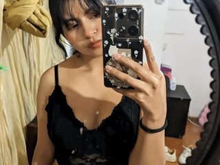 Еротичен видео чат Michi55