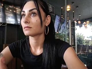 Еротичен видео чат MihaCreola