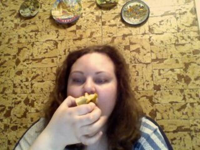 Екранни снимки на излъчване MiaErotic