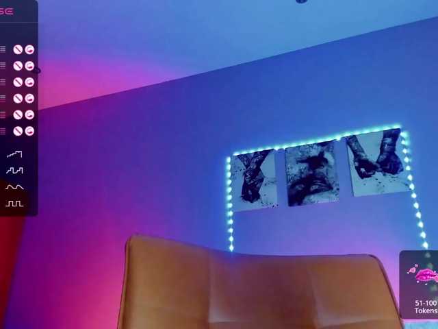 Екранни снимки на излъчване Mila-Hot