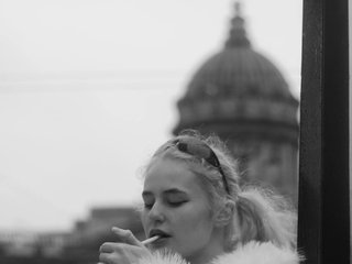 Еротичен видео чат MilaElin