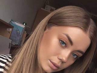 Еротичен видео чат MilaFantasy