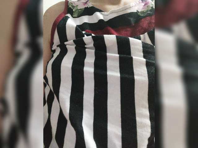 Екранни снимки на излъчване milenaass