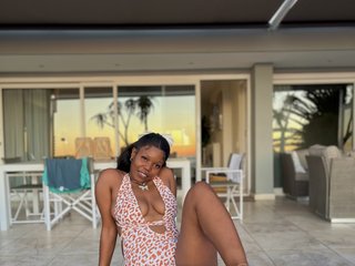 Еротичен видео чат Mimiea