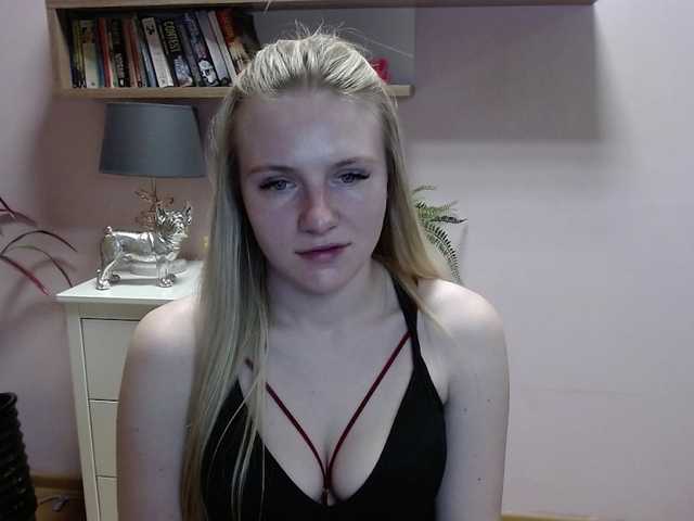 Снимки MindyPleasure Let's have rel some fun #tease #cfnm #domina #blondie #sexy #young #joi #cei #cbt #cuckold #fetish #natural #twerk