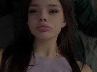 Еротичен видео чат mini-barbie