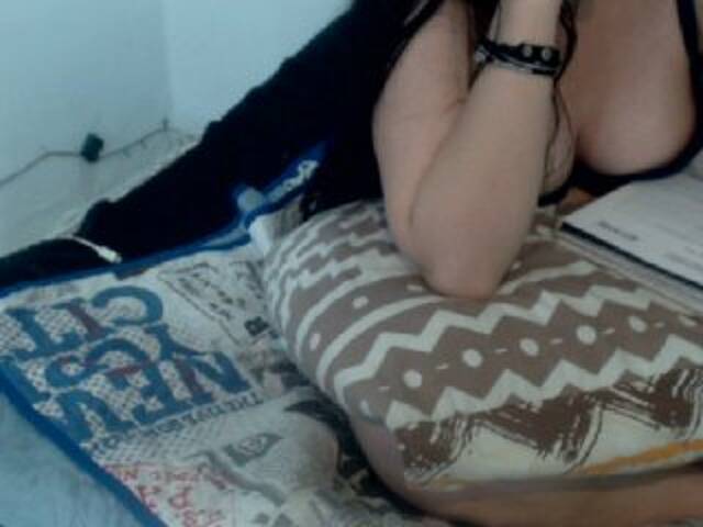 Екранни снимки на излъчване blackmio88