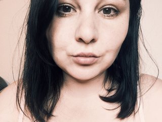 Еротичен видео чат Mirabella