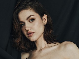Еротичен видео чат MiraBelle