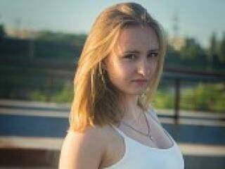 Еротичен видео чат miramiraa