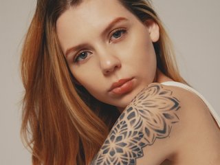 Еротичен видео чат MirandaShaw
