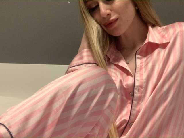 Екранни снимки на излъчване misVictoria