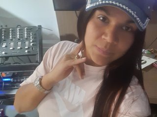 Еротичен видео чат MissDevorah