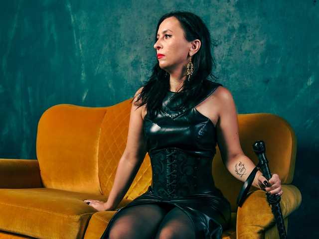 Снимка на профила LadyLeather