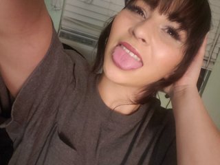 Еротичен видео чат Mizdanika420