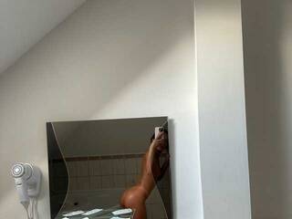 Еротичен видео чат mmdems568