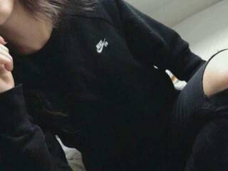 Еротичен видео чат MoansHorny