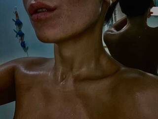 Еротичен видео чат MODELMALI