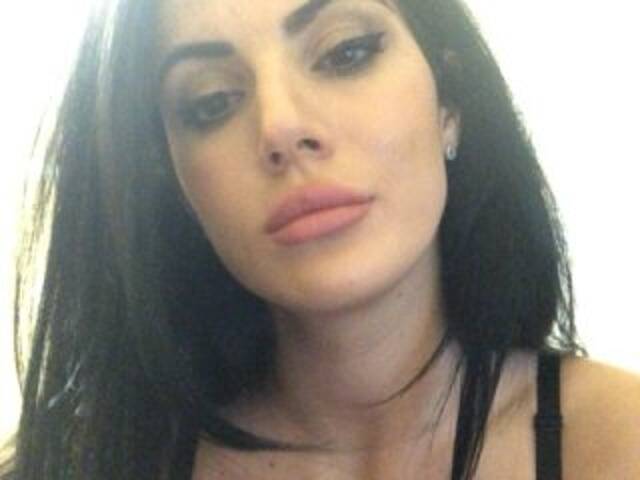 Екранни снимки на излъчване _SWEEETY_