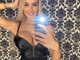 Еротичен видео чат modelstyalee
