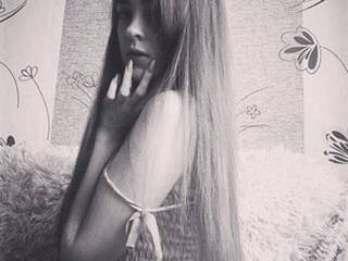 Еротичен видео чат MolliMow