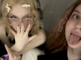 Еротичен видео чат Molly-and-Ewa