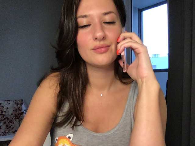 Екранни снимки на излъчване molly4you