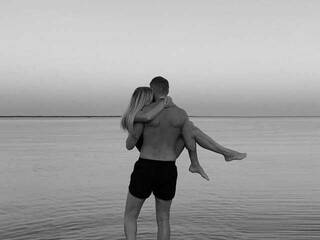 Еротичен видео чат _M_O_L_O_K_O_