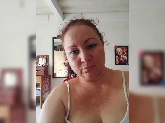 Снимки MommyQueen Hello muy guys mommy queen play pussy ....